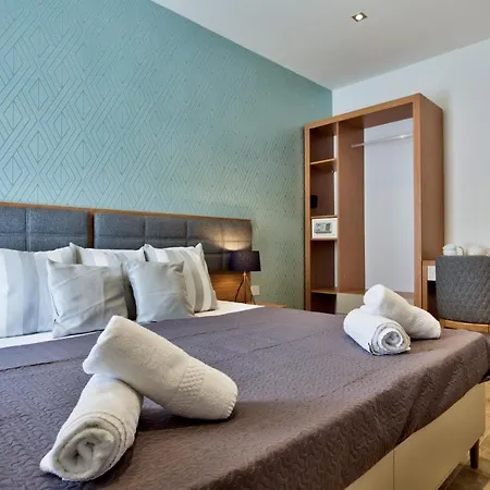 Ursula Self Catering And 1-br In By Tritoni Valletta