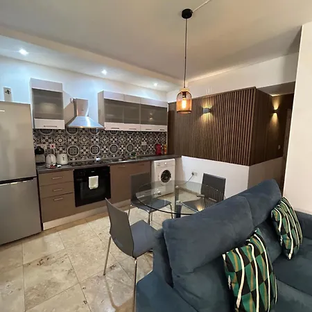 Ursula Self Catering And 1-br In By Tritoni Διαμέρισμα Βαλέτα