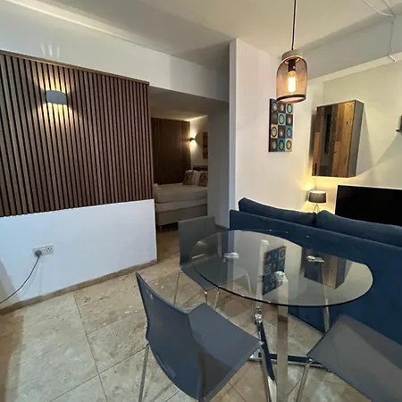 Ursula Self Catering And 1-br In By Tritoni *