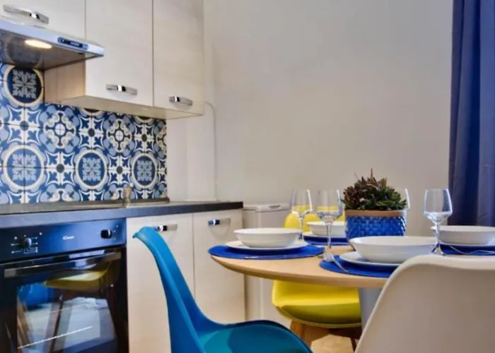 Ursula Self Catering And 1-br In By Tritoni