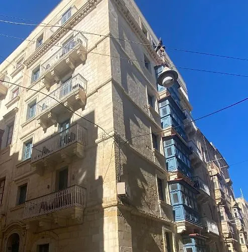 Ursula Self Catering And 1-br In By Tritoni Valletta