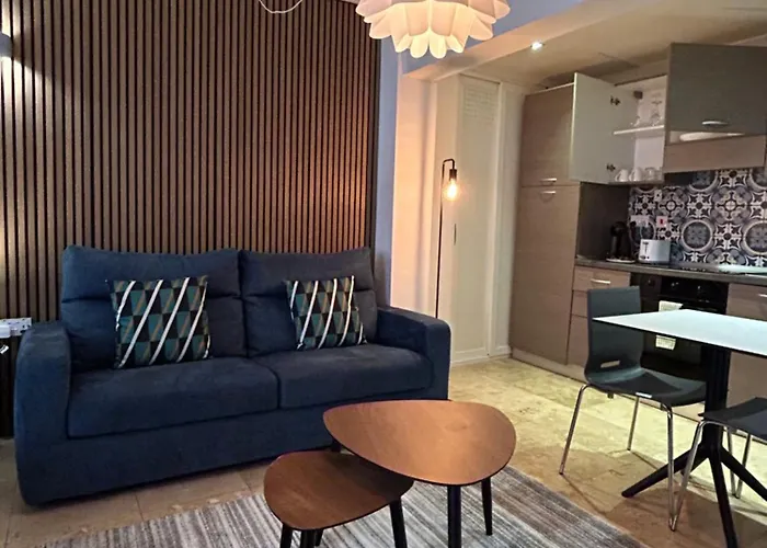 Διαμέρισμα Ursula Self Catering And 1-br In By Tritoni Βαλέτα